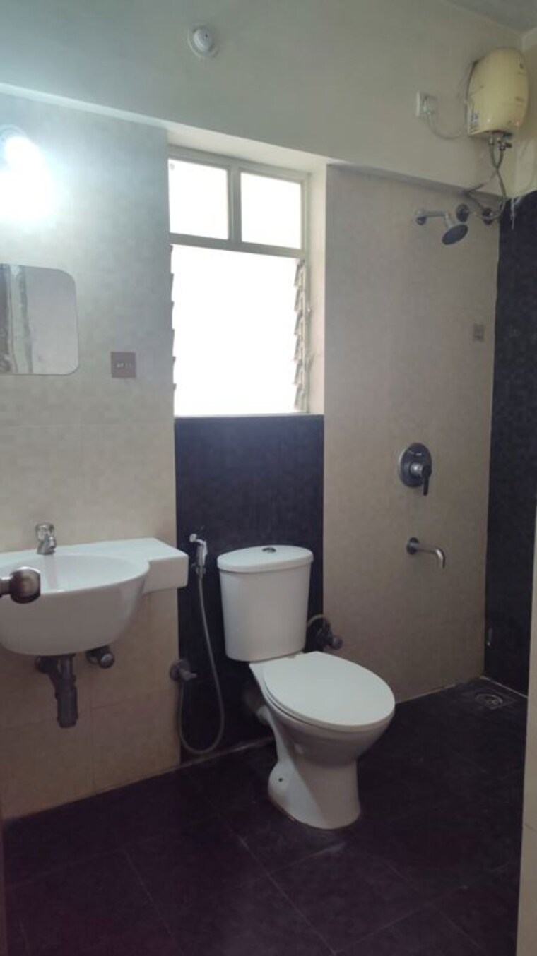 Bathroom, pegasus-megapolis-splendour 2.5 Bedroom 1003 Sq.Ft. Apartment In Hinjewadi Pune 10432594