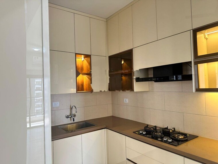 Kitchen, sobha-city-gurgaon 3.5 Bedroom 4686 Sq.Ft. Apartment In Sector 108 Gurgaon 10432613