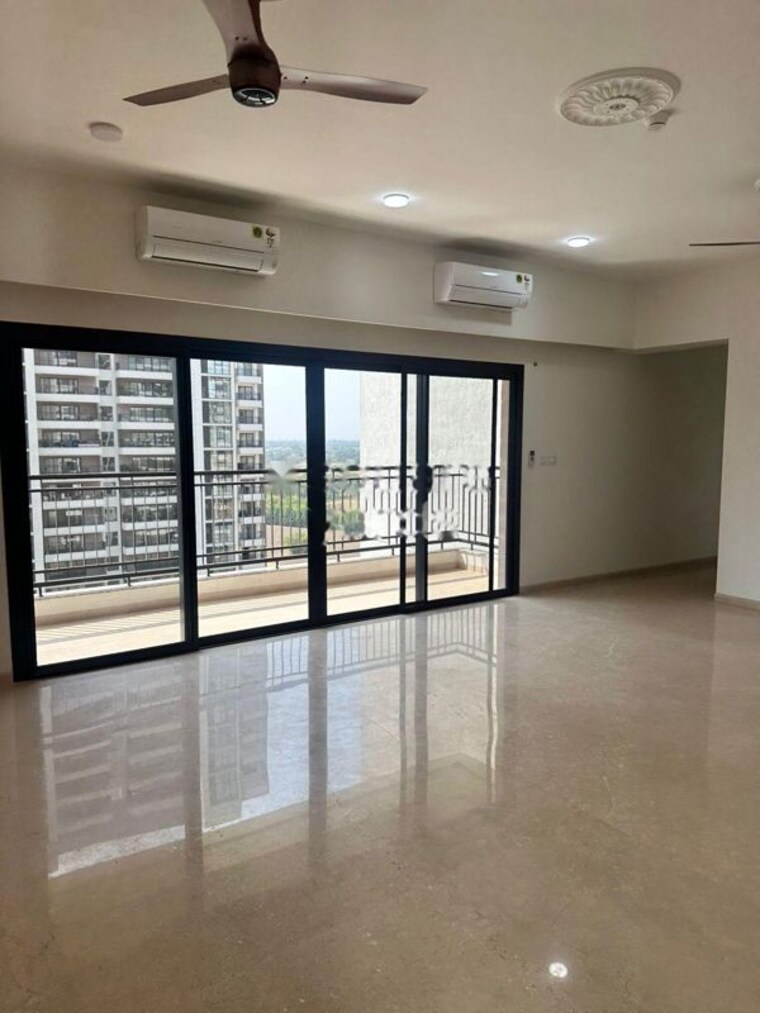 Room, sobha-city-gurgaon 3.5 Bedroom 4686 Sq.Ft. Apartment In Sector 108 Gurgaon 10432613