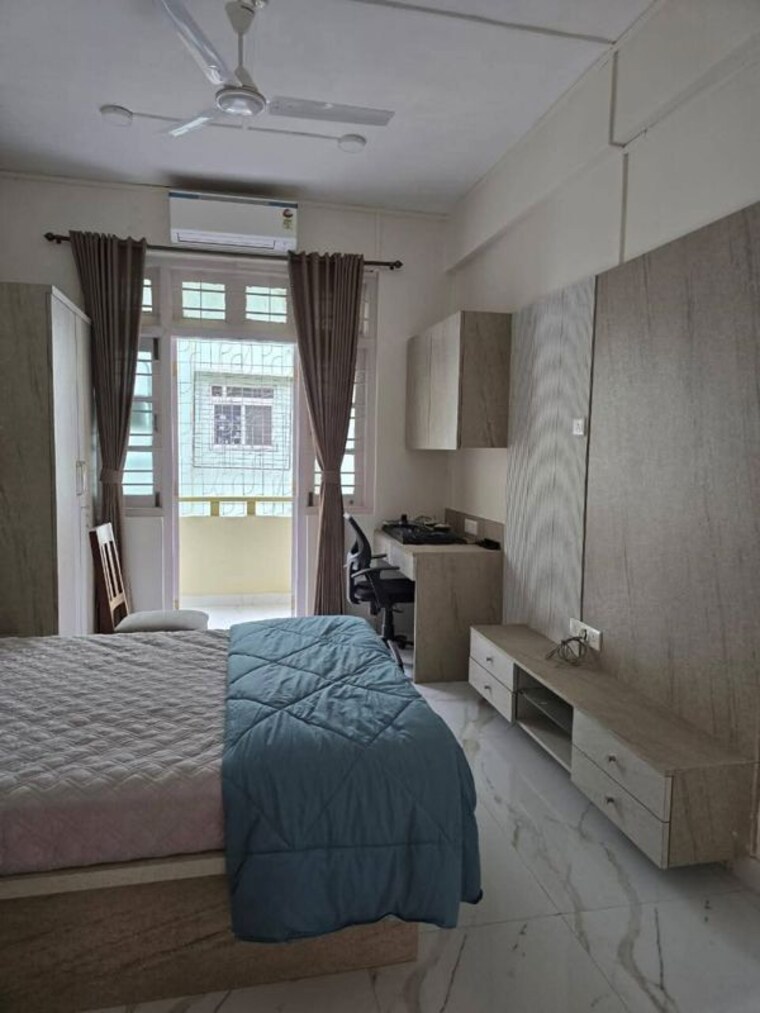 Bedroom, bandstand-apartment 3 Bedroom 1200 Sq.Ft. Apartment In Bandra West Mumbai 10432624