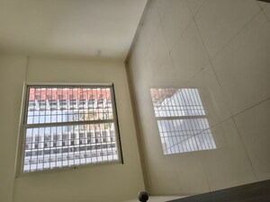 Room in 1 BHK Apartment at Kolte Patil R10, Hinjewadi – for Rent