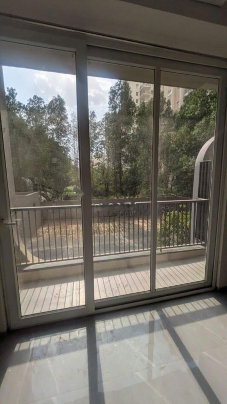 Balcony, m3m-antalya-hills 3.5 Bedroom 3300 Sq.Ft. Apartment In Sector 79 Gurgaon 10432644