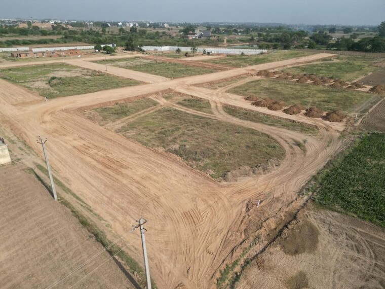 undefined, ambika-florence-park  200 Sq.Yd. Plot In North Mullanpur Chandigarh 10432627