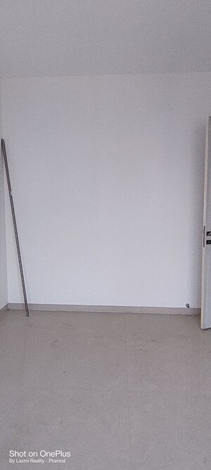 Room in 2 BHK Apartment at GBD Realty Siddhi Vinayak Grandeur, Prabhadevi – for Rent