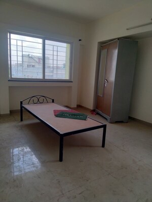 Room in 3 BHK Apartment at Splendour County, Rahatani – for Sale