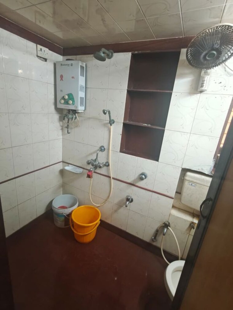 Bathroom, silver-crest-powai 2 Bedroom 750 Sq.Ft. Apartment In Powai Mumbai 10432751