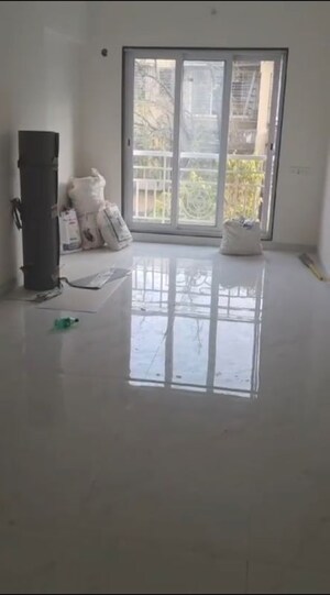 Room in 1 BHK Apartment at Anuraag Apartment, Santacruz West – for Rent