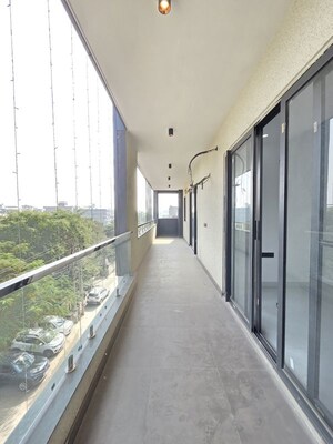 Building Lobby in 4 BHK Builder Floor at Green Fields Colony – for Sale