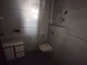 Bathroom in 5 BHK Builder Floor at Rajendra Nagar Sector 2 – for Sale