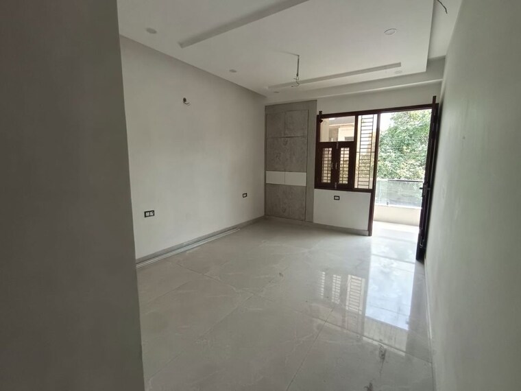 Room, rajendra nagar sector 2 5 Bedroom 300 Sq.Yd. Builder Floor In Rajendra Nagar Sector 2 Ghaziabad 10427384