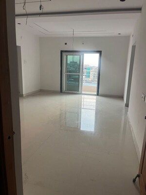 Room in 3 BHK Apartment at Lb Nagar – for Sale