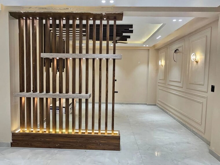 Balcony, green fields colony 4 Bedroom 4500 Sq.Ft. Builder Floor In Green Fields Colony Faridabad 10432847