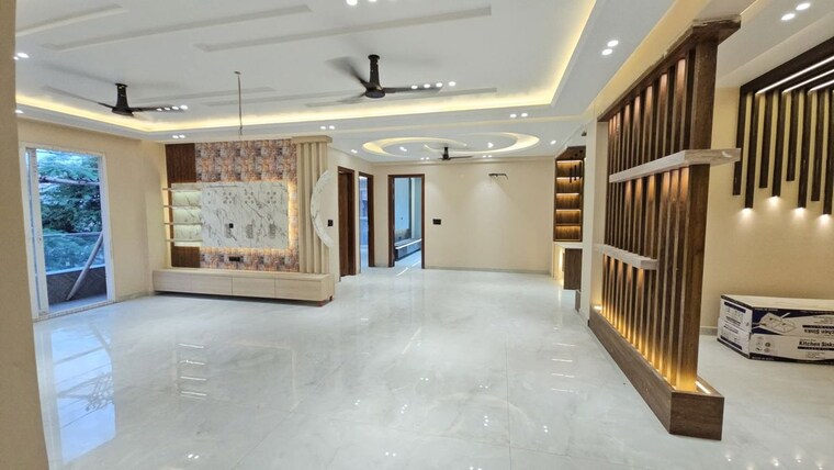 Room, green fields colony 4 Bedroom 4500 Sq.Ft. Builder Floor In Green Fields Colony Faridabad 10432847