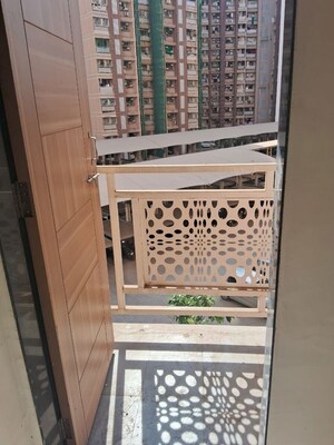 Furnished Amenities in 1 BHK Apartment at Lodha Panacea 1, Dombivli East – for Rent
