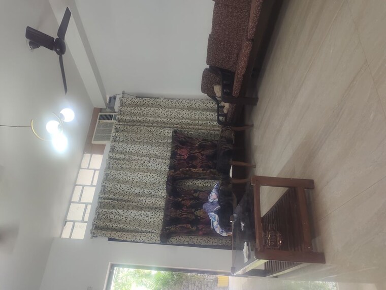 undefined, east of kailash 2 Bedroom 1100 Sq.Ft. Builder Floor In East Of Kailash Delhi 10432849