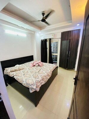 3 BHK Apartment For Rent in Sam Palm Olympia Phase Second, Sector 16c Greater Noida