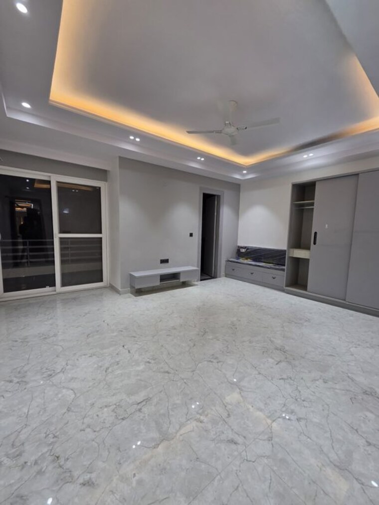 Room, green fields colony 4 Bedroom 4500 Sq.Ft. Builder Floor In Green Fields Colony Faridabad 10432878