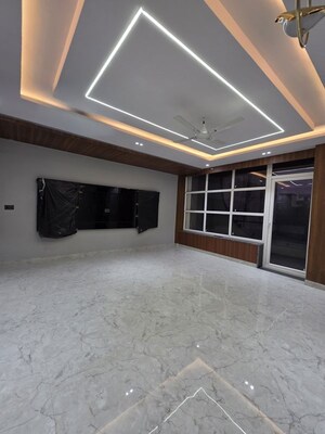 4 BHK Builder Floor – Exterior View View at Green Fields Colony - for Rent