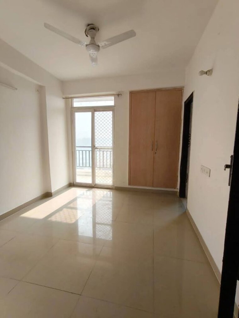 Room, nirala-greenshire 3 Bedroom 1450 Sq.Ft. Apartment In Sector 2 Greater Noida Greater Noida 10433064