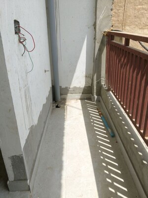 Balcony in 1 BHK Builder Floor at Sector 73 – for Sale