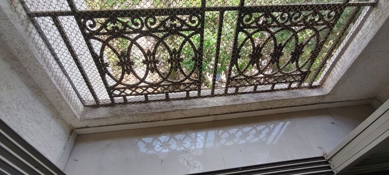 Balcony, shreeji-ville-co-operative-housing-society-ltd 2 Bedroom 750 Sq.Ft. Apartment In Panch Pakhadi Thane 10433143