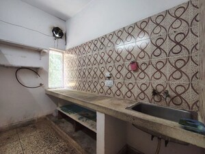 Bathroom in 1 BHK Apartment at Katwaria Sarai – for Rent