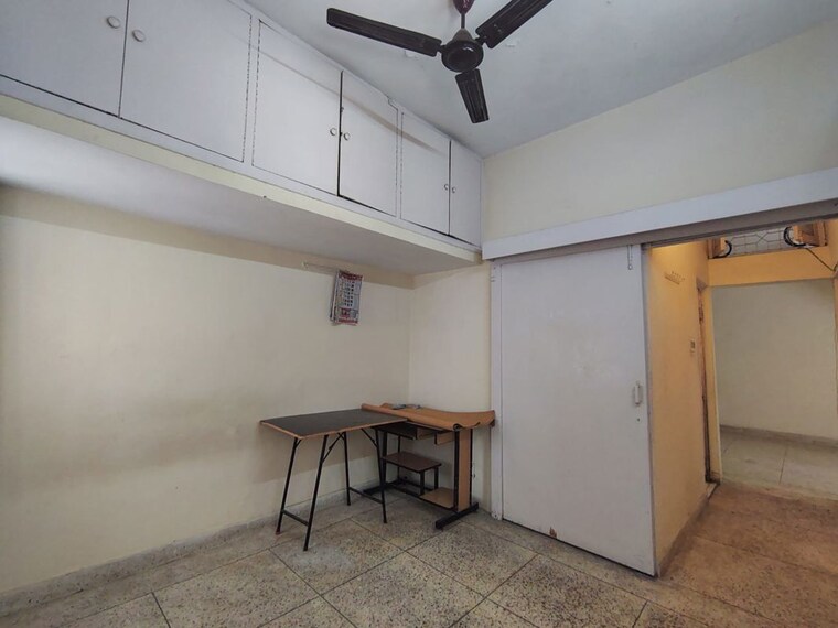 Kitchen, katwaria sarai 1 Bedroom 700 Sq.Ft. Apartment In Katwaria Sarai Delhi 10433156