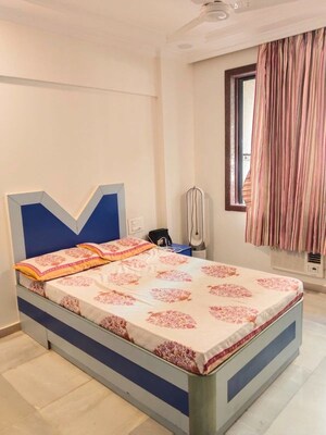 2 BHK Apartment For Rent in Hiranandani Atlantis, Powai