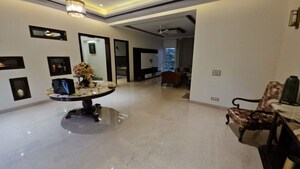 Parking in 6+ BHK Independent House at Gmada Aerocity – for Rent