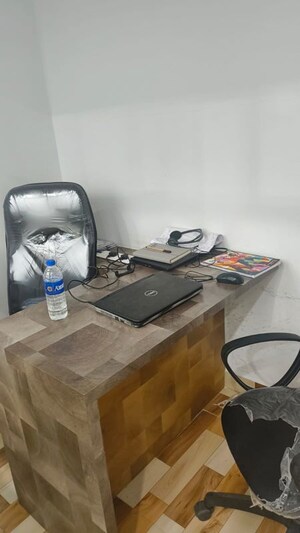  Office Space For Rent in Mani Casadona, New Town