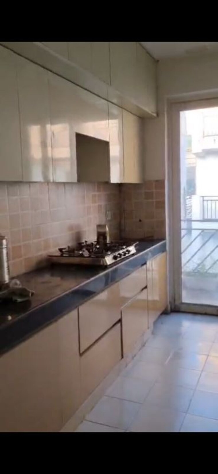 Kitchen, puri-vip-floors 3 Bedroom 1500 Sq.Ft. Builder Floor In Sector 81 Faridabad 10433190