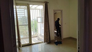 Room in 3 BHK Builder Floor at Puri Vip Floors, Sector 81 – for Sale