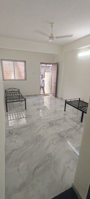 1 BHK Independent House For Rent in Kamgar Putala Vasahat