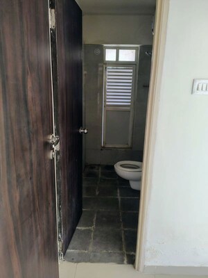 Bathroom in 2 BHK Builder Floor at Puraniks Aldea Espanola Phase 2, Baner – for Sale