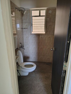 Bathroom in 2 BHK Builder Floor at Puraniks Aldea Espanola Phase 2, Baner – for Sale