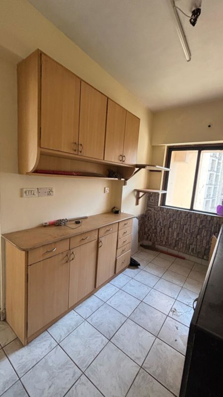 Kitchen, hiranandani-gardens-birchwood 3 Bedroom 1400 Sq.Ft. Apartment In Powai Mumbai 10433257