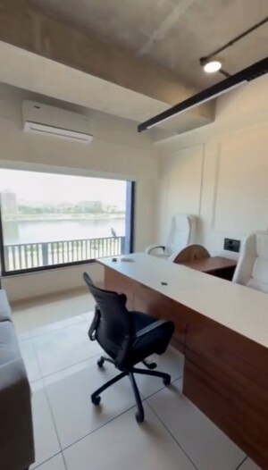  Office Space For Rent in Sun Westbank, Navrangpura
