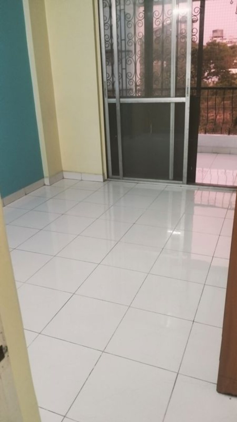 Bathroom, bk-jhala-kapil-woodrow-estate-phase-2 2 Bedroom 1100 Sq.Ft. Apartment In Wanwadi Pune 10433264
