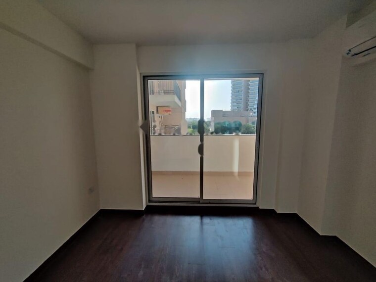 Room, shakti-the-sky-lark-apartment 5 Bedroom 5000 Sq.Ft. Apartment In Sector 52 Gurgaon 10433245