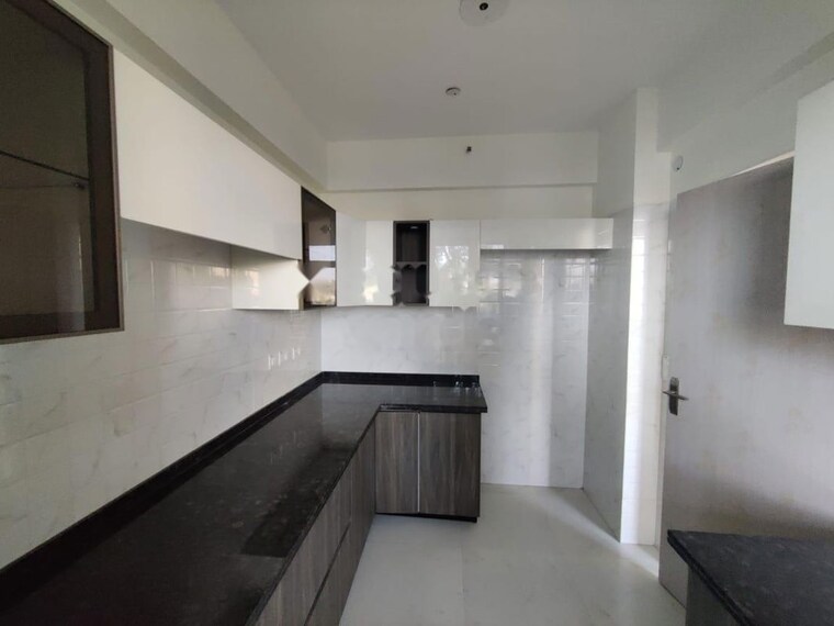 Kitchen, shakti-the-sky-lark-apartment 5 Bedroom 5000 Sq.Ft. Apartment In Sector 52 Gurgaon 10433245