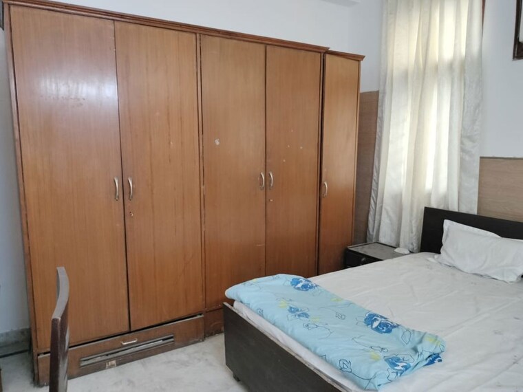Bedroom, sector 23 3 Bedroom 1800 Sq.Ft. Villa In Sector 23 Gurgaon 10433282