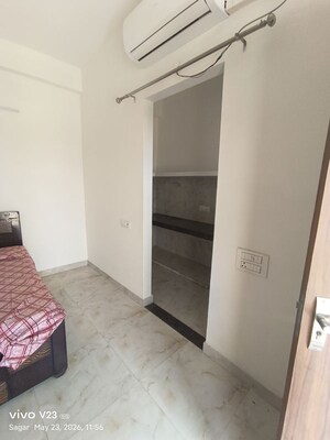 Room in 1 RK Builder Floor at Sector 82 – for Rent