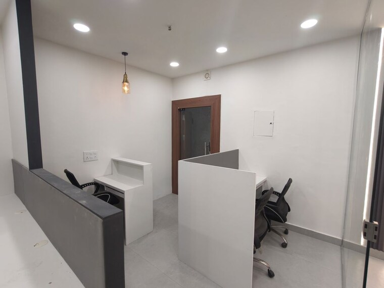 Team Area, netaji subhash place Commercial Office Space 514 Sq.Ft. In Netaji Subhash Place Delhi 10433308