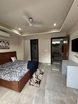 Bedroom in 1 BHK Builder Floor at Sector 41 – for Rent