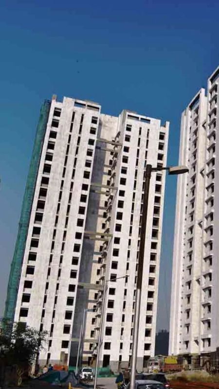 3.5 BHK + Servant Room 1640 Sq.Ft. Apartment in Jaypee Kensington Park Apartments