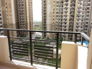 Staircase in 2.5 BHK Apartment at Nimbus Express Park View - II, Chi V Greater Noida – for Sale