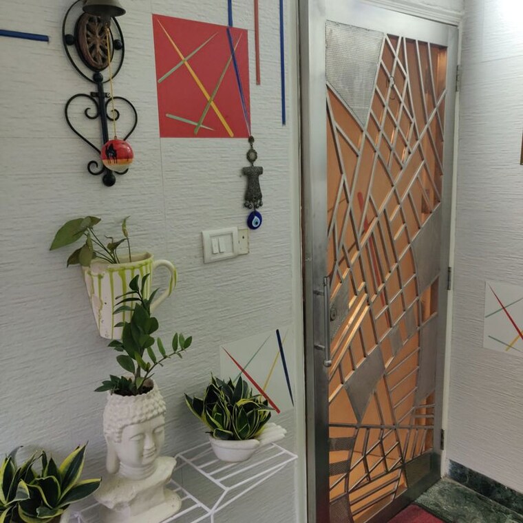 Balcony, ss-mayfield-gardens 3 Bedroom 2700 Sq.Ft. Builder Floor In Sector 51 Gurgaon 10433388
