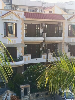 3 BHK Builder Floor – Exterior View View at SS Mayfield Gardens, Sector 51 - for Sale