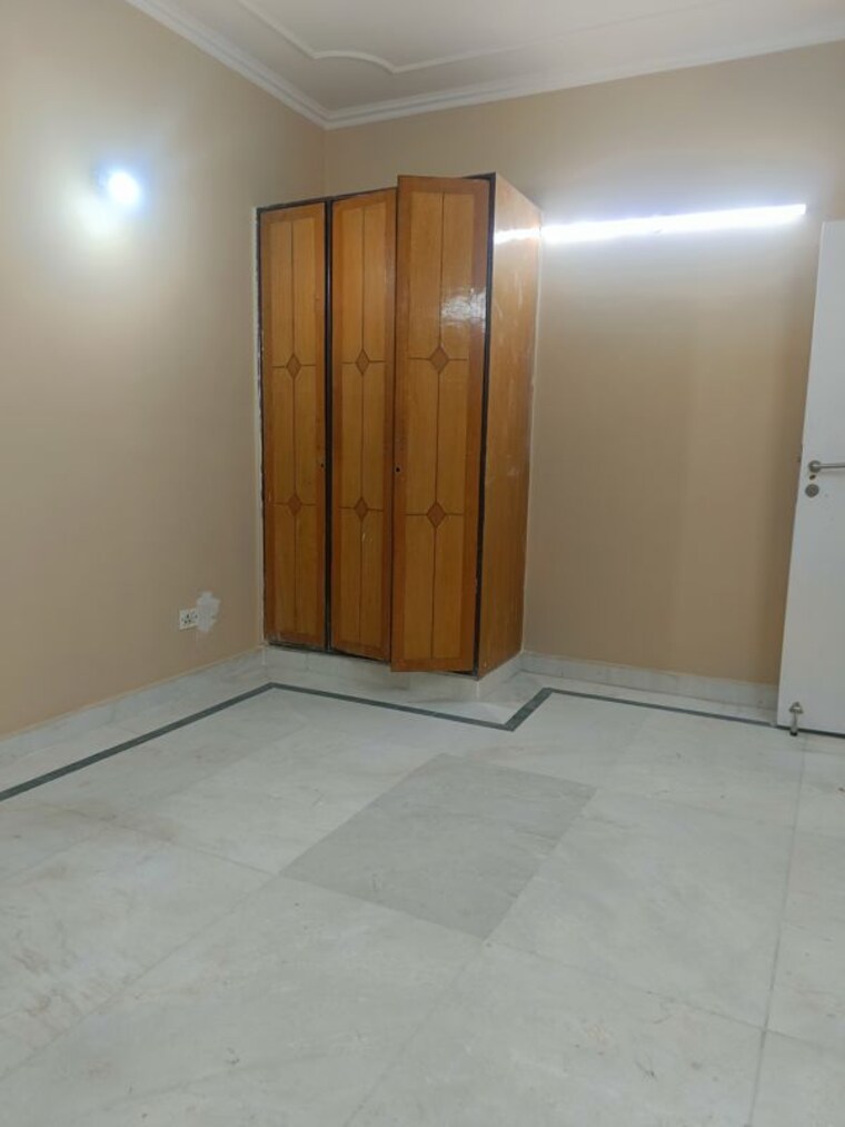 Room, ss-mayfield-gardens 3 Bedroom 2700 Sq.Ft. Builder Floor In Sector 51 Gurgaon 10433388