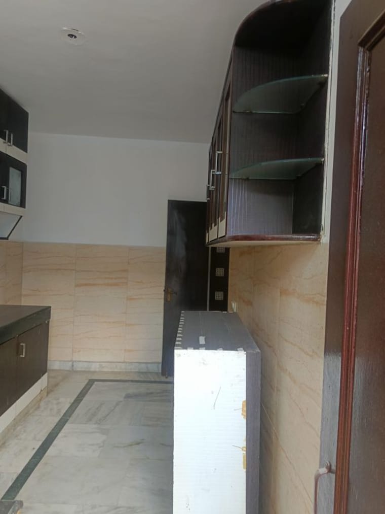 Kitchen, ss-mayfield-gardens 3 Bedroom 2700 Sq.Ft. Builder Floor In Sector 51 Gurgaon 10433388